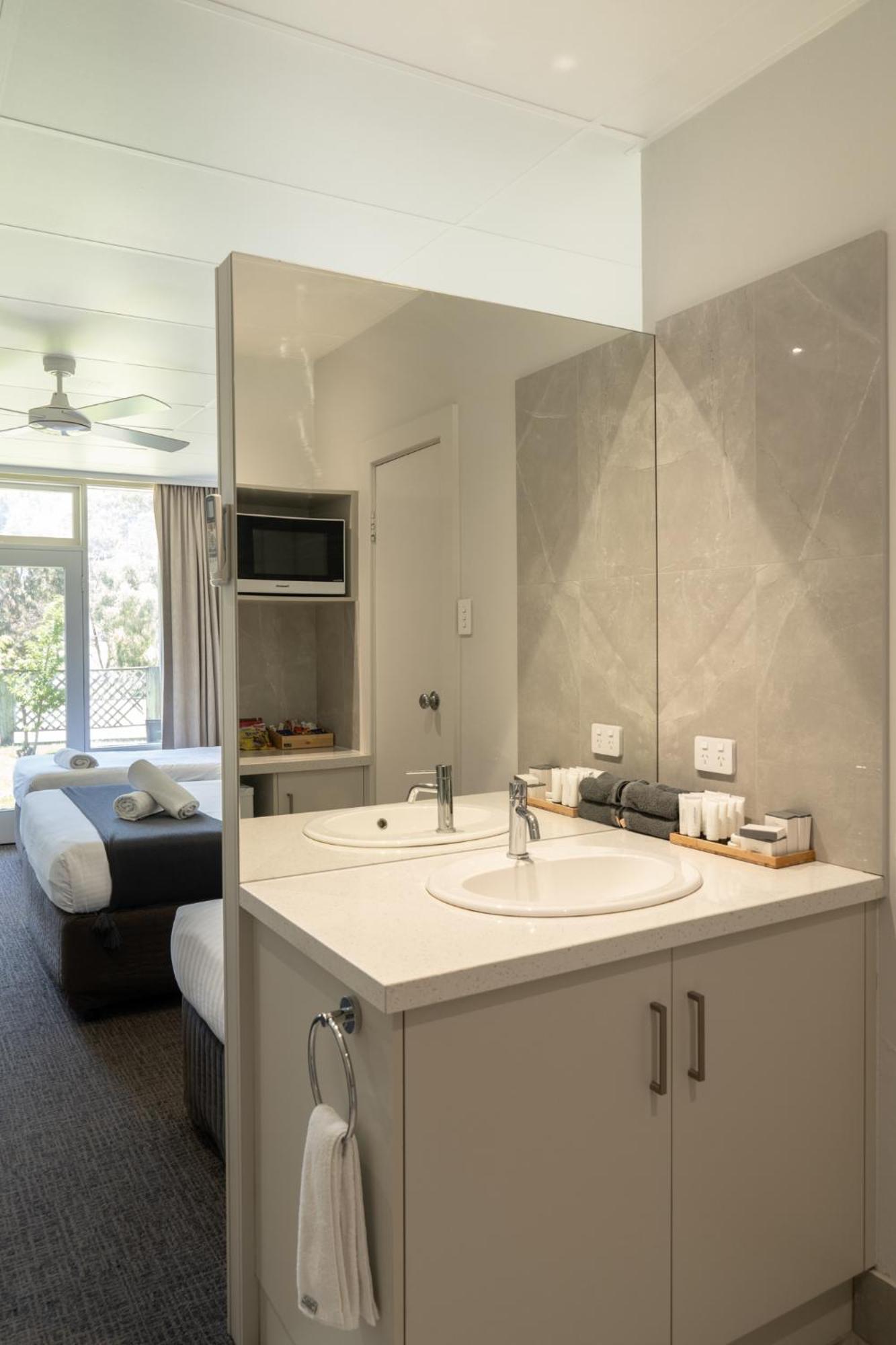 Naracoorte Hotel Motel Dış mekan fotoğraf